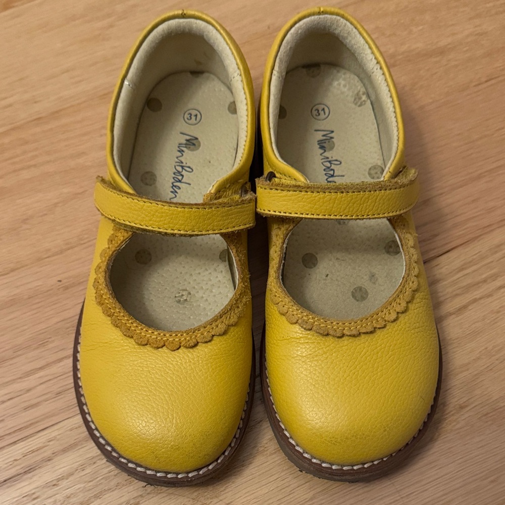 Mini Boden Sunny Yellow Dress Shoes for Kids